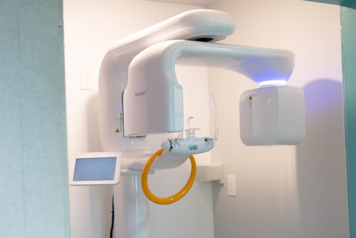 Synergy Periodontics and Implants photo 5