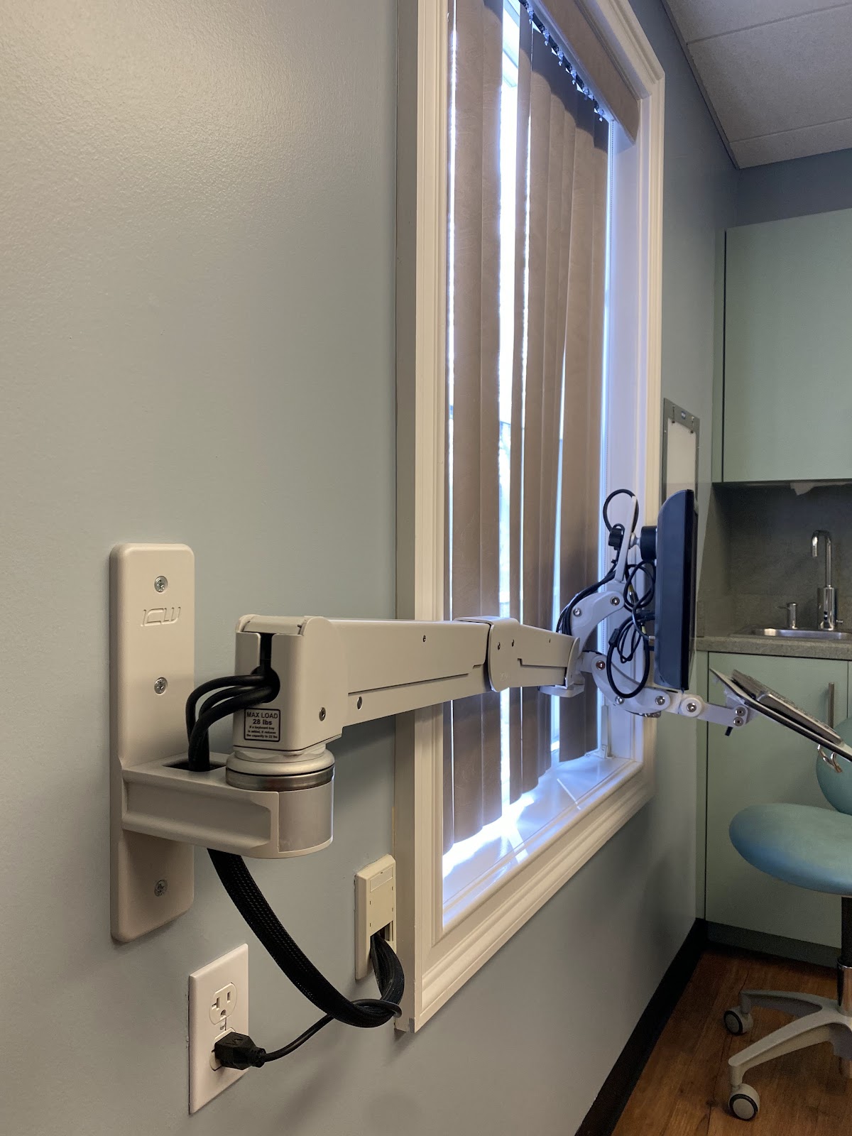 East Lyme Oral and Maxillofacial Surgery photo 6