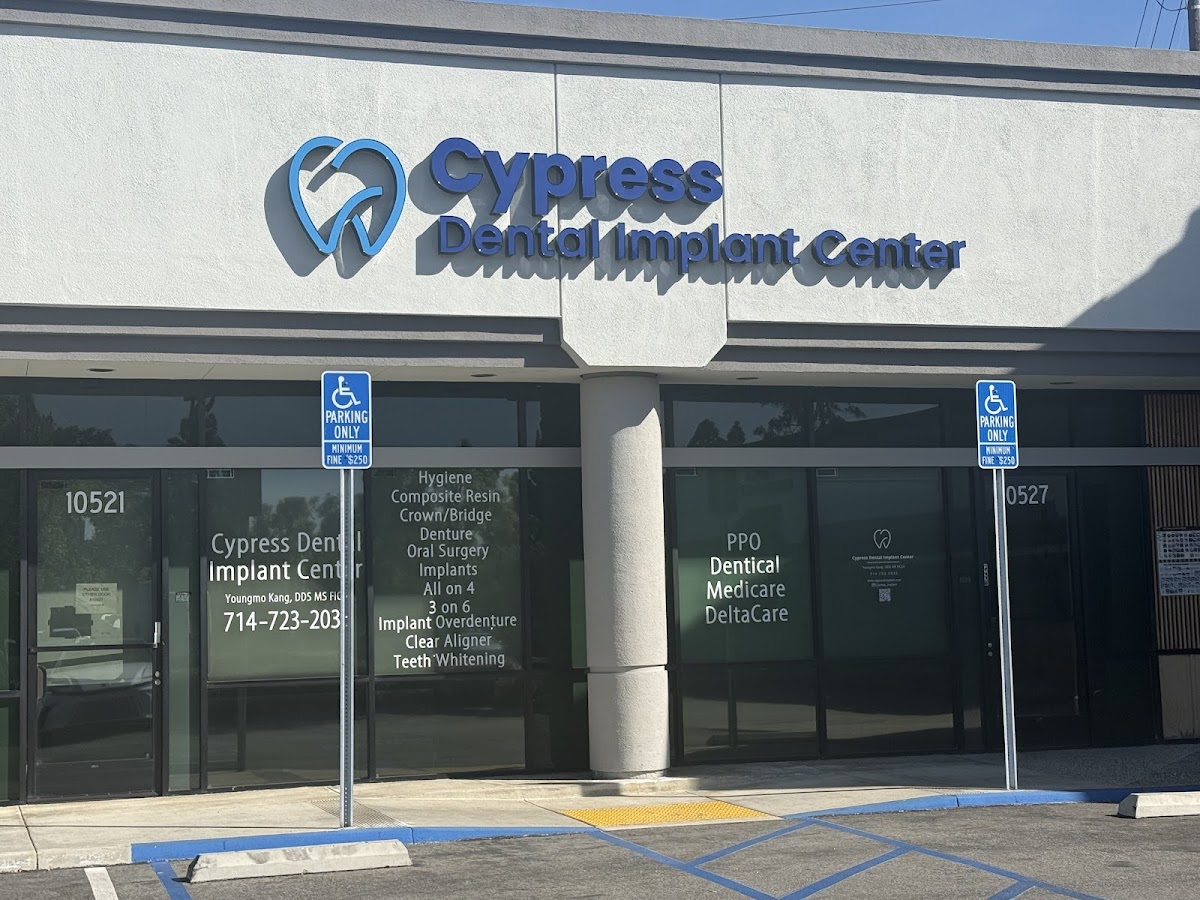 Dr. Youngmo Kang - Cypress Dental Implant Center photo 1