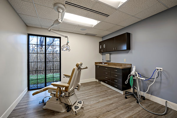 Dr. David Thurber, DDS Oral & Maxillofacial Surgery photo 4