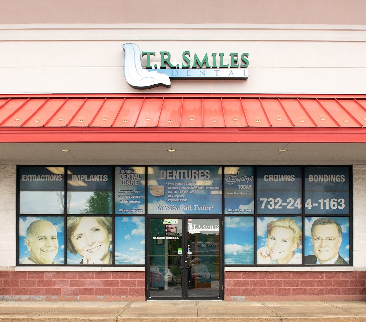 T. R. Smiles Dental photo 1