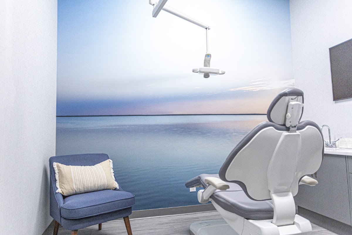 Four Ever Smile Dental Implant Center photo 3
