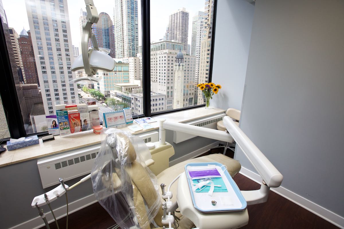 Signature Smile Arts - Dentist in Downtown, Chicago photo 4