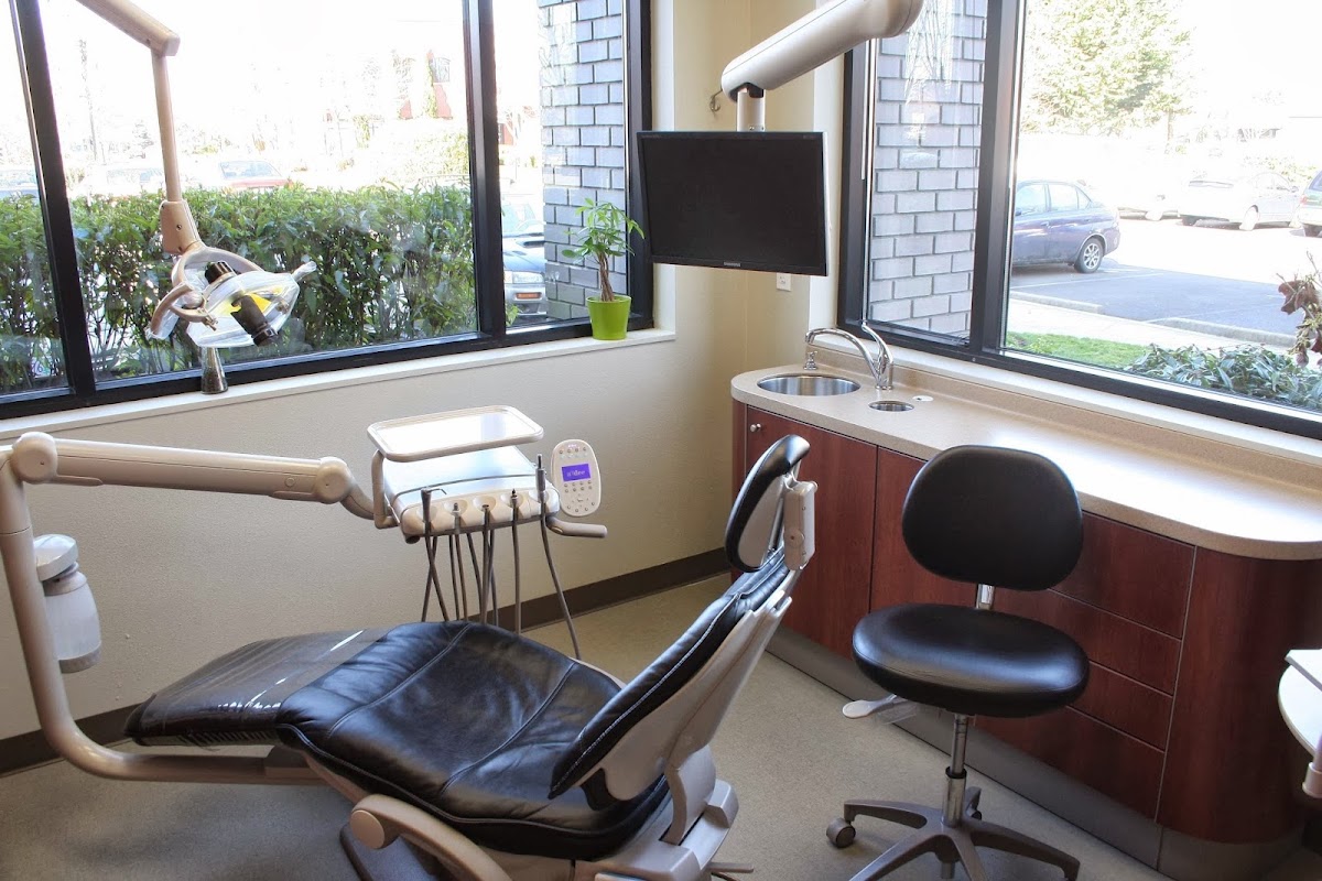 Eugene Periodontics & Implant Dentistry photo 2