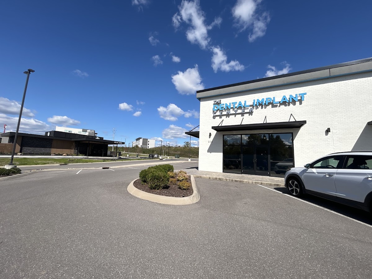 The Dental Implant Center photo 1