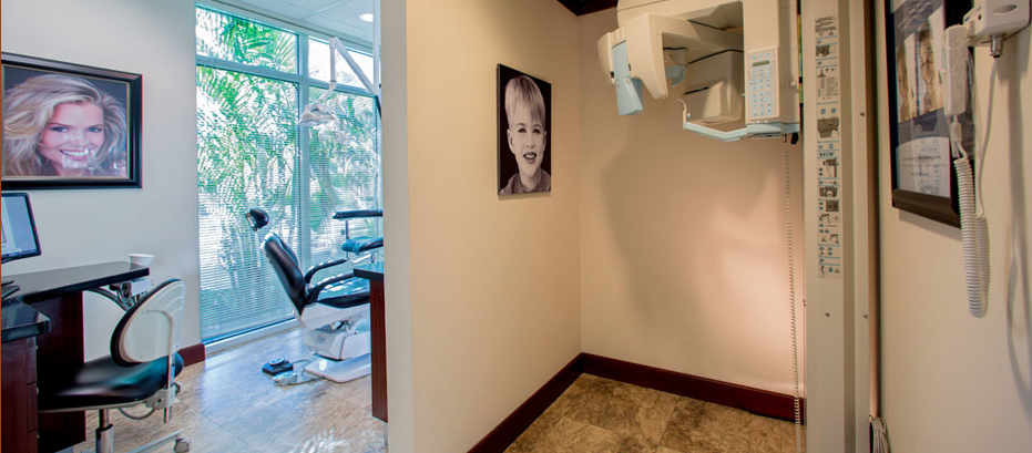 Advanced Center for Cosmetic and Implant Dentistry photo 6
