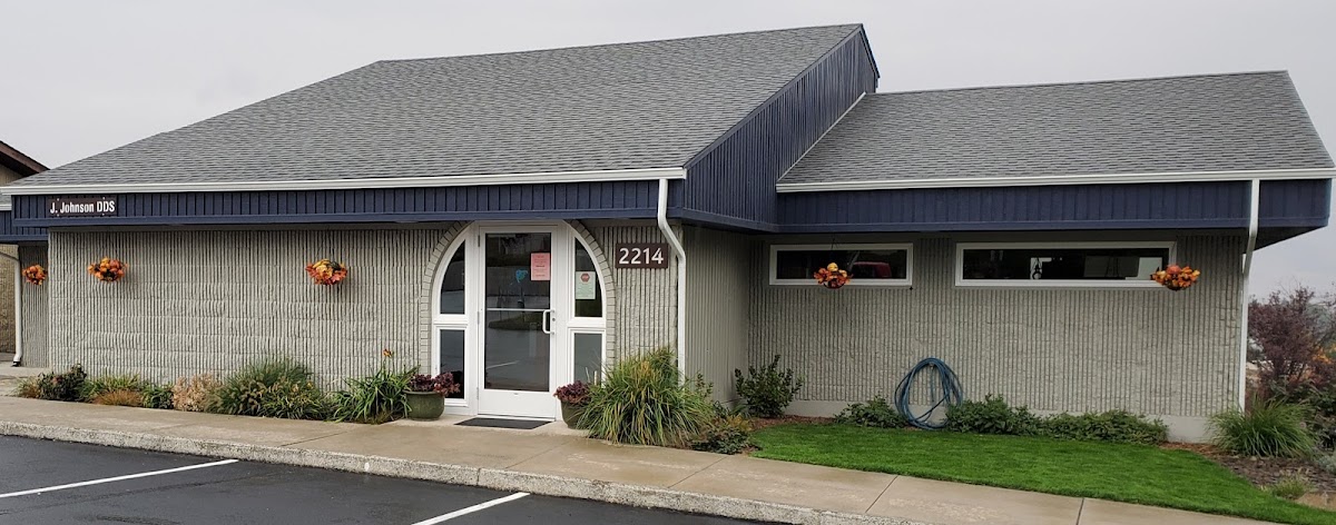 Vineyard Family Dentistry - the Office of Dr. John J Johnson photo 1