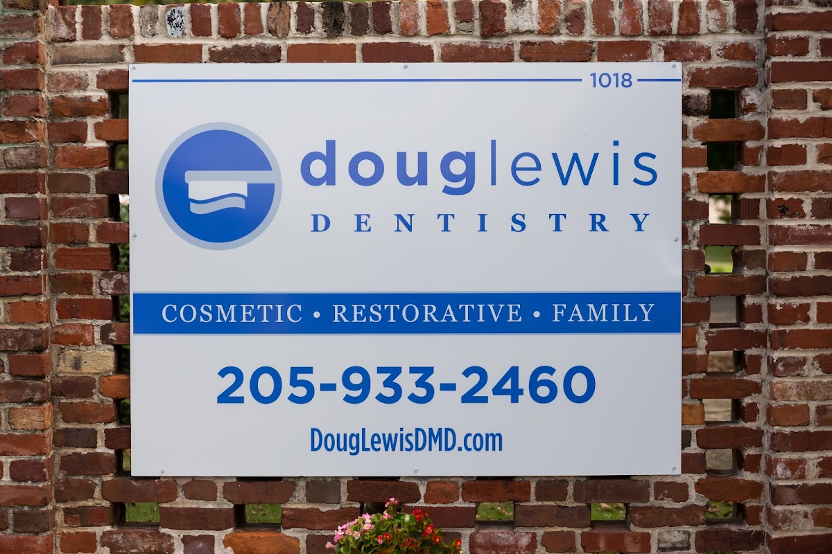 Doug Lewis Dentistry photo 5