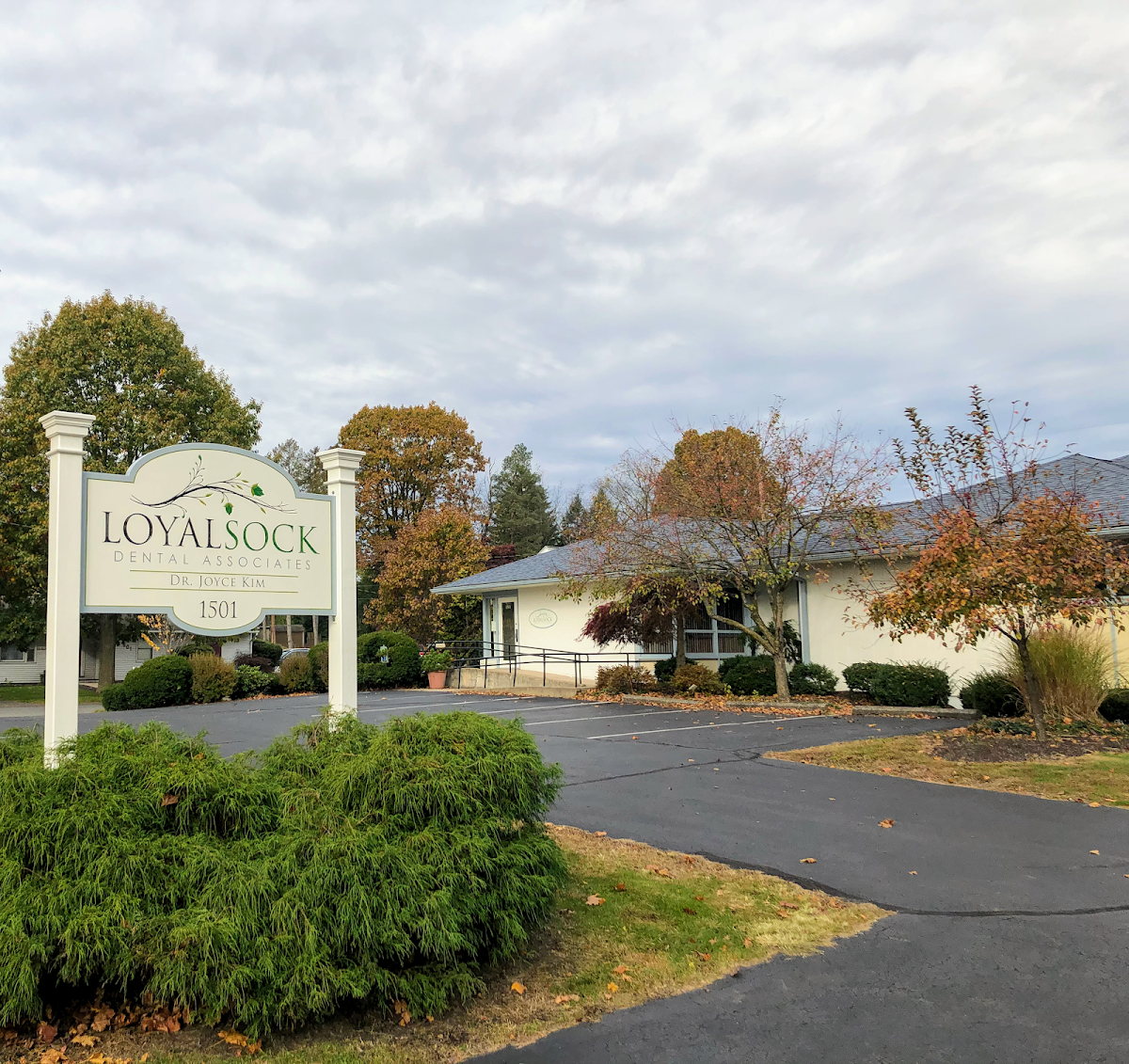 Loyalsock Dental Associates: Joyce Kim, DDS photo 2