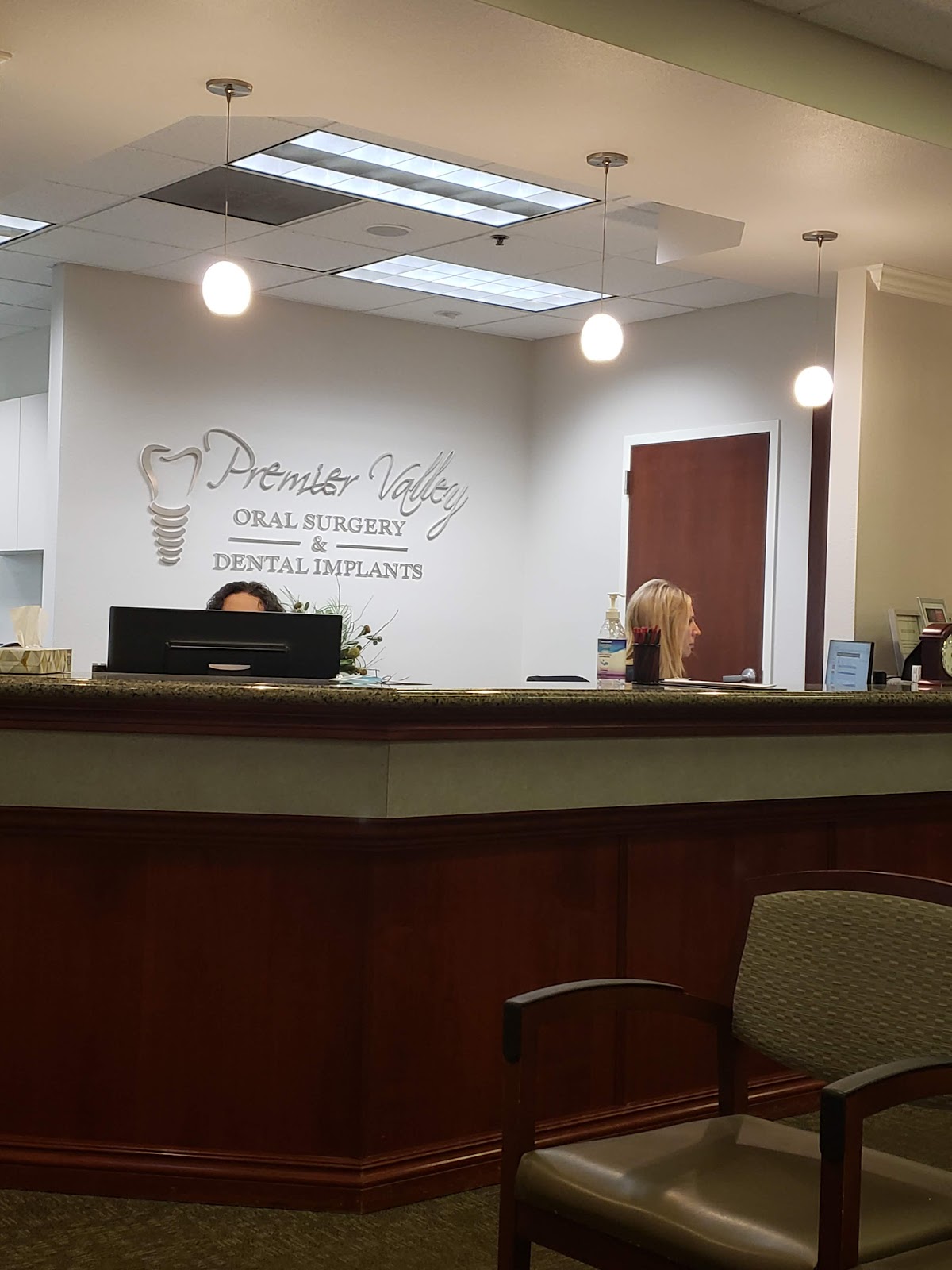 Premier Valley Oral Surgery & Dental Implants photo 6