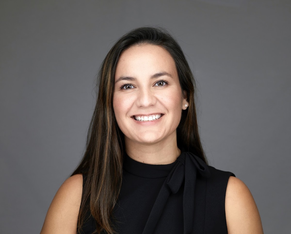 Peak Dental Implants & Oral Surgery - Elisa Hannan, DMD, MD photo 1
