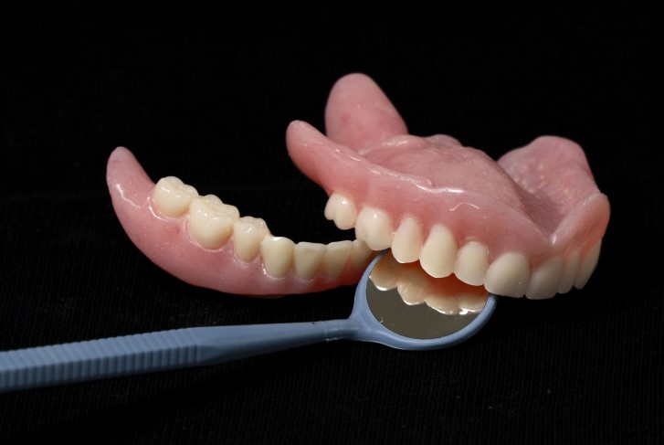 Smile Prosthetics photo 1