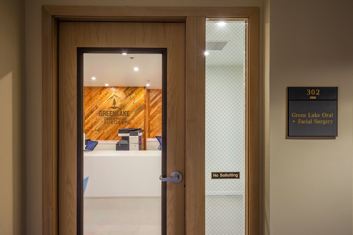 Green Lake Oral + Facial Surgery photo 5