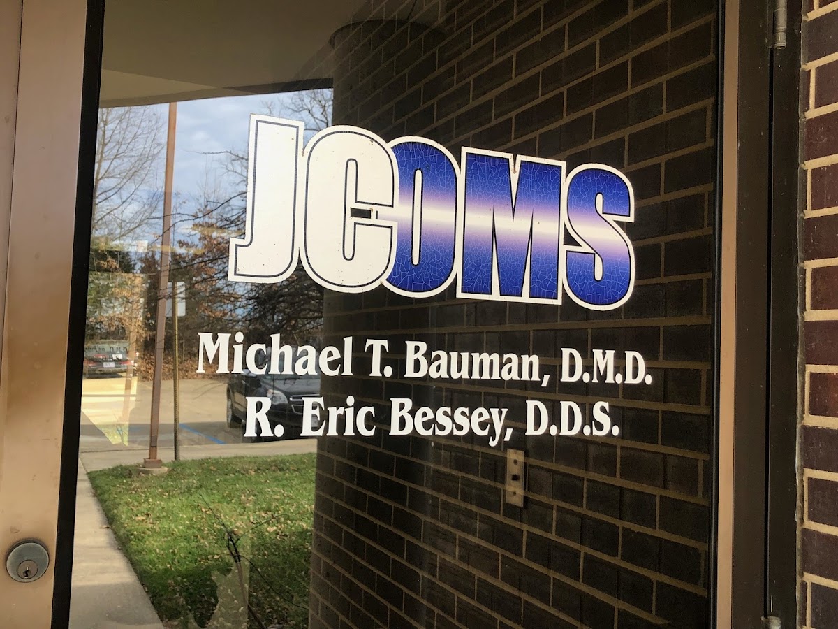 Jefferson City Oral Surgery photo 1