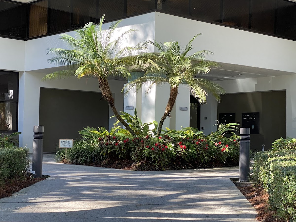 Periodontics and Implant Center of Naples: Dr. Jennifer Araya photo 2