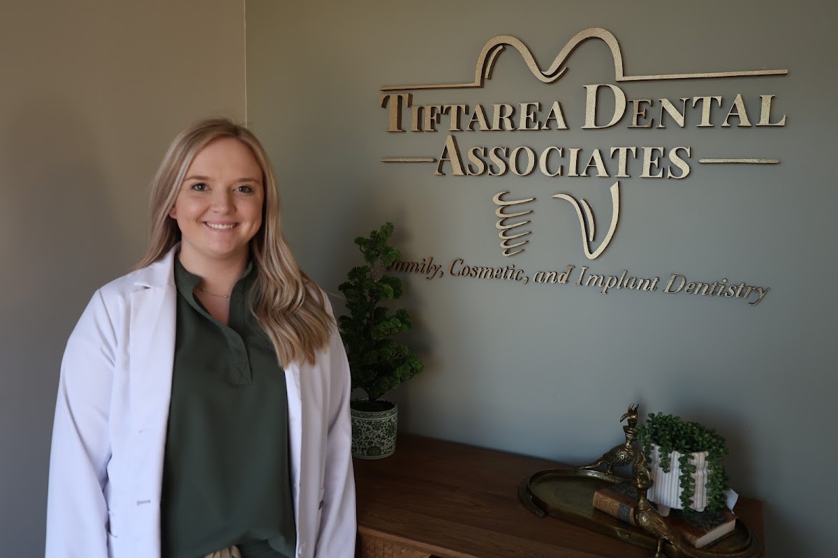 Tiftarea Dental Associates photo 2