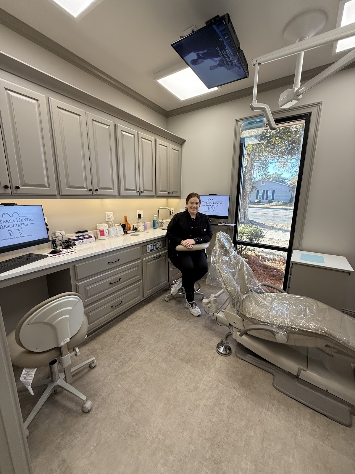 Tiftarea Dental Associates photo 5