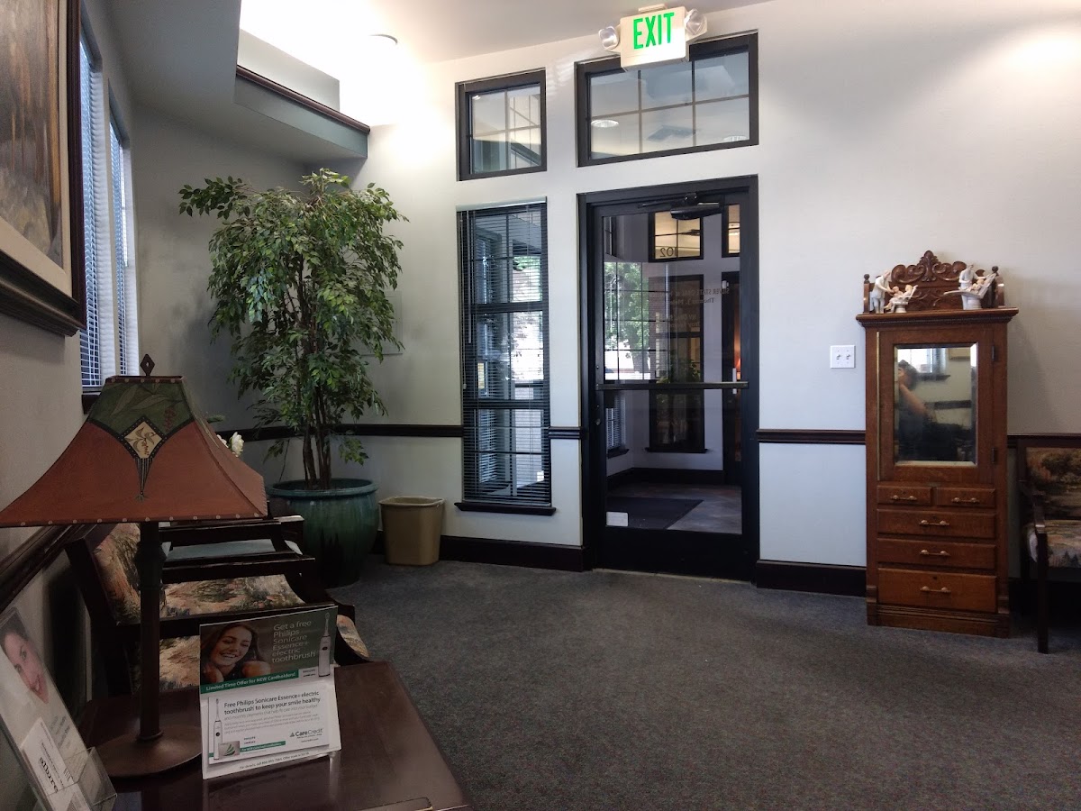 Silver State Oral & Maxillofacial Surgery photo 2