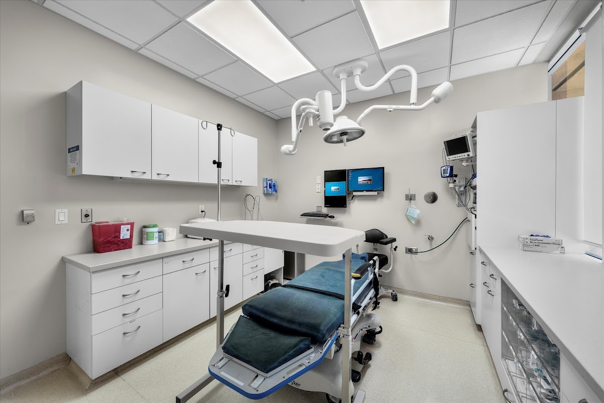 Peninsula Oral Surgery & Implants photo 3