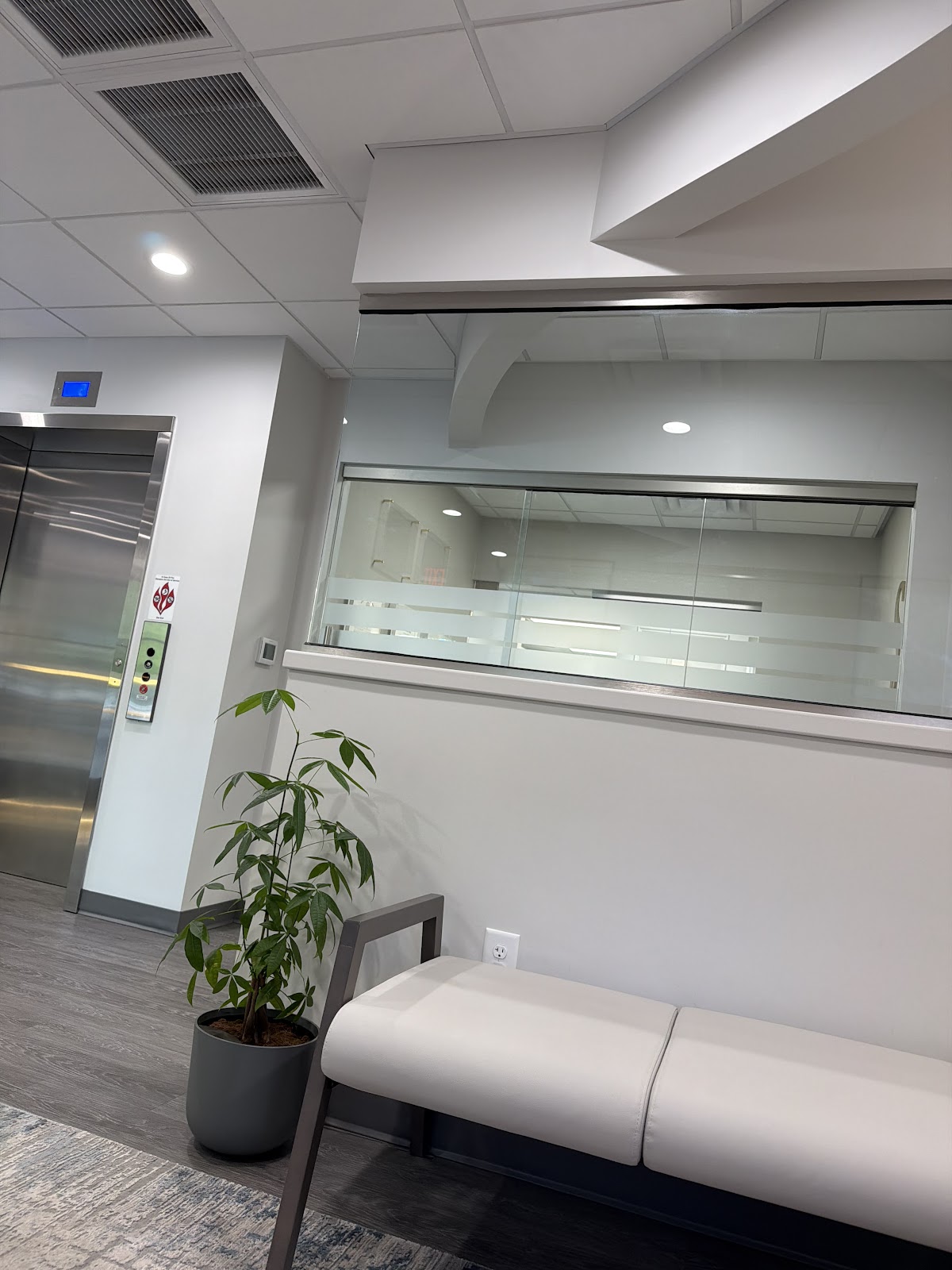 Signature Periodontics & Implant Dentistry: Charlotte photo 6