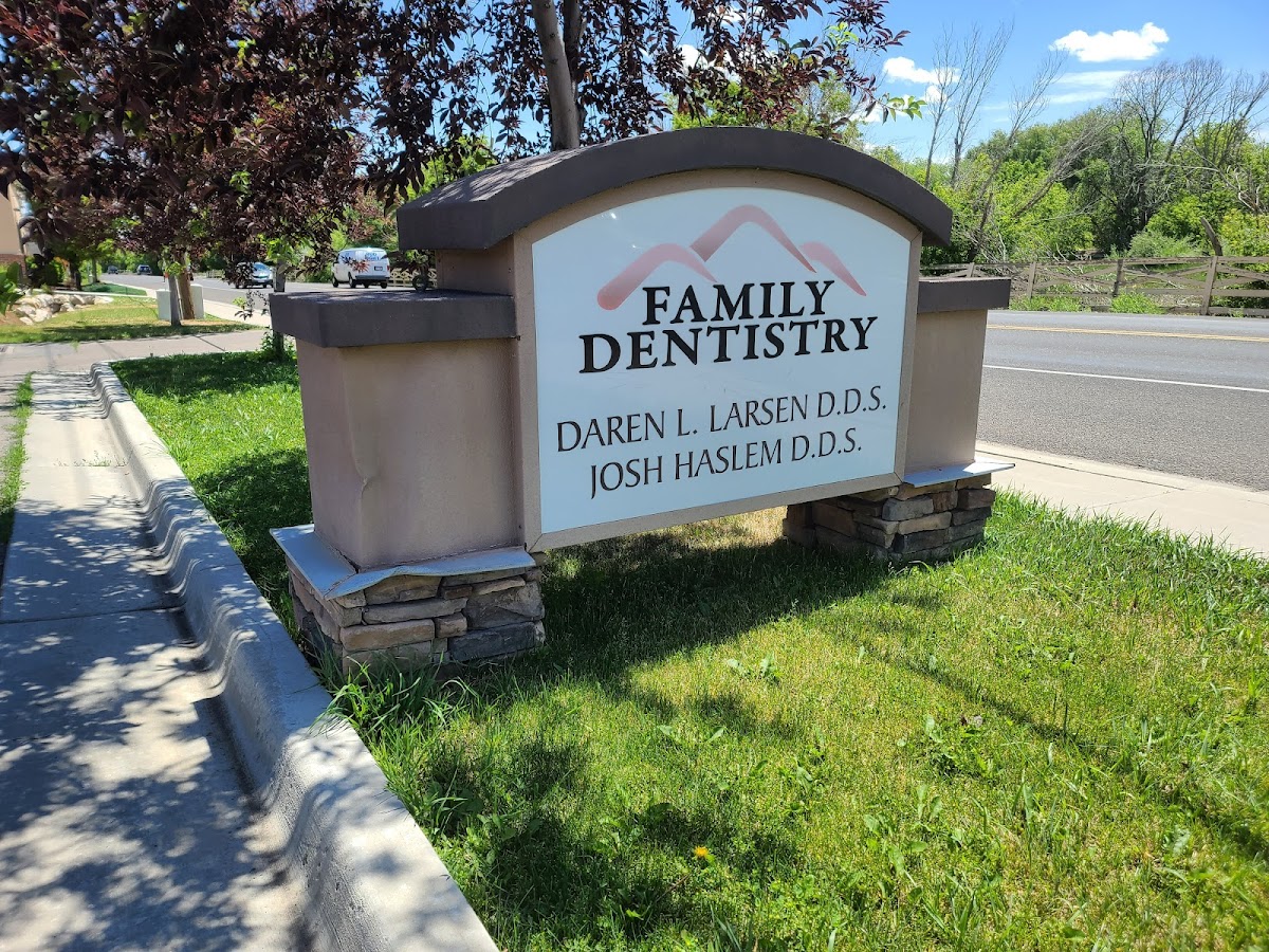 Larsen-haslem Dental photo 3