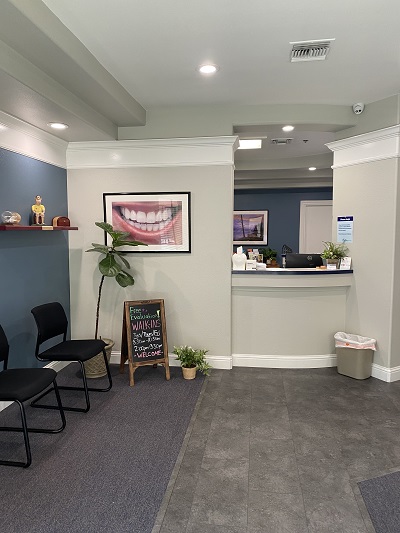 Denture and Implant Center of Fresno photo 2