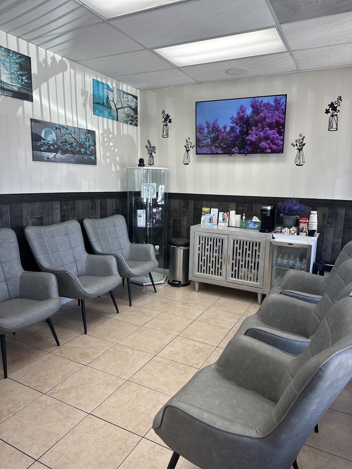 Escondido Family Dental & Implants photo 3