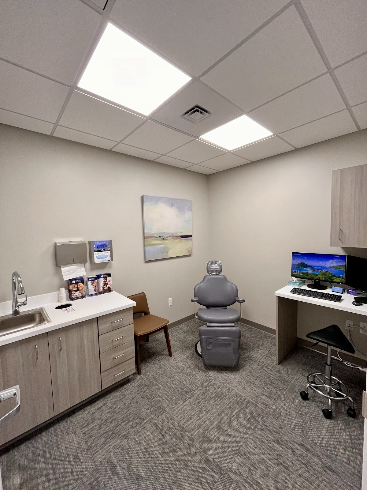Chester County Oral Surgery & Dental Implants photo 3