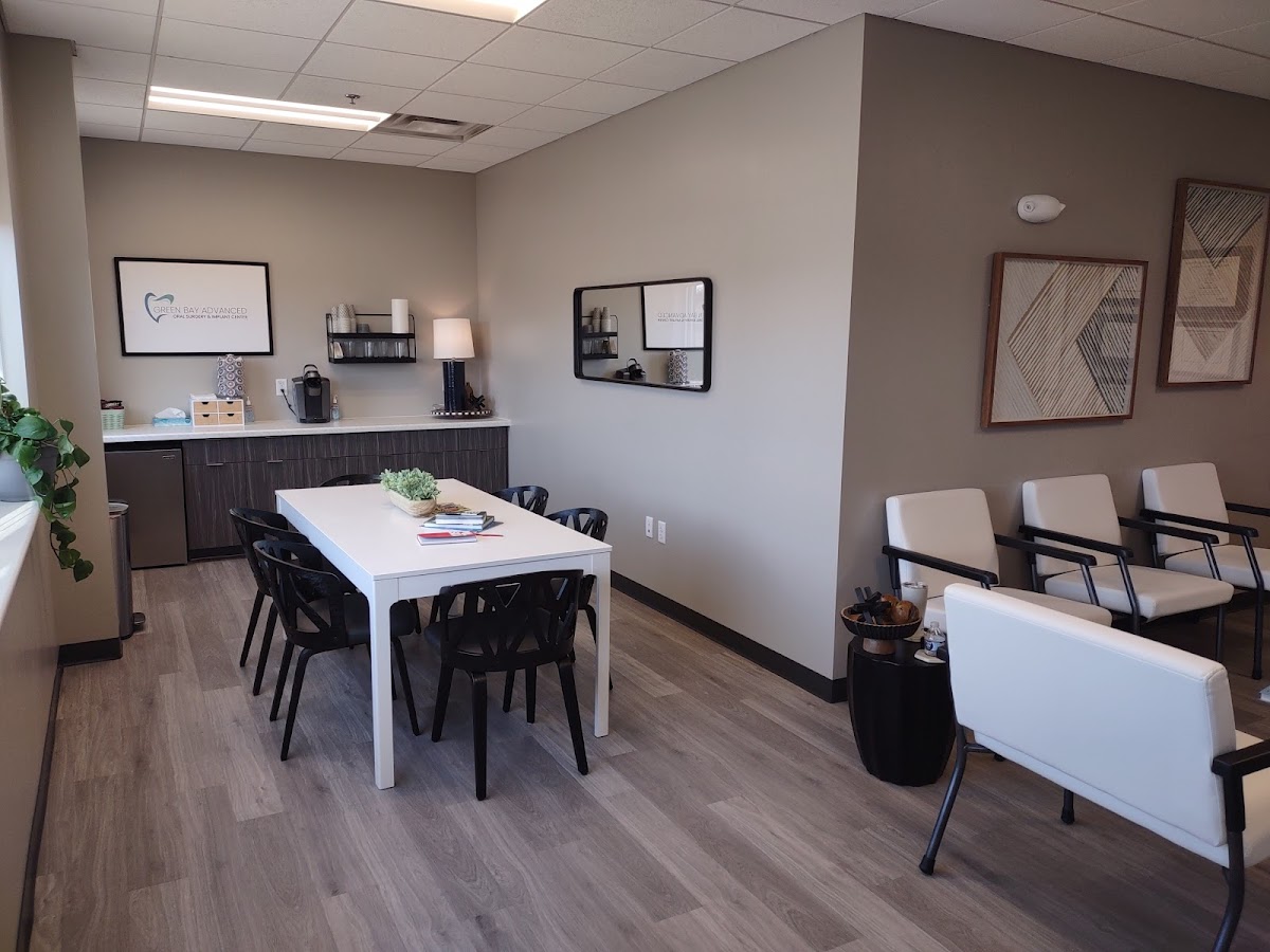 Green Bay Advanced Oral Surgery & Implant Center photo 3