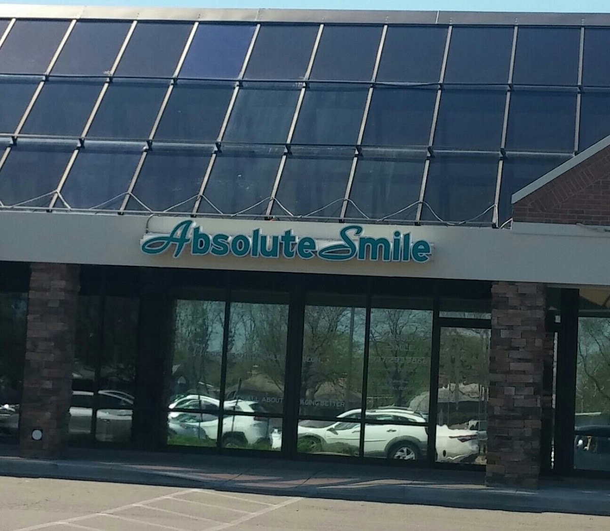 Absolute Smile photo 4