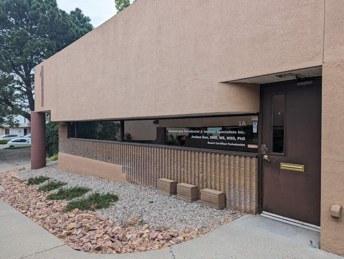 Albuquerque Periodontal & Implant Specialists photo 4
