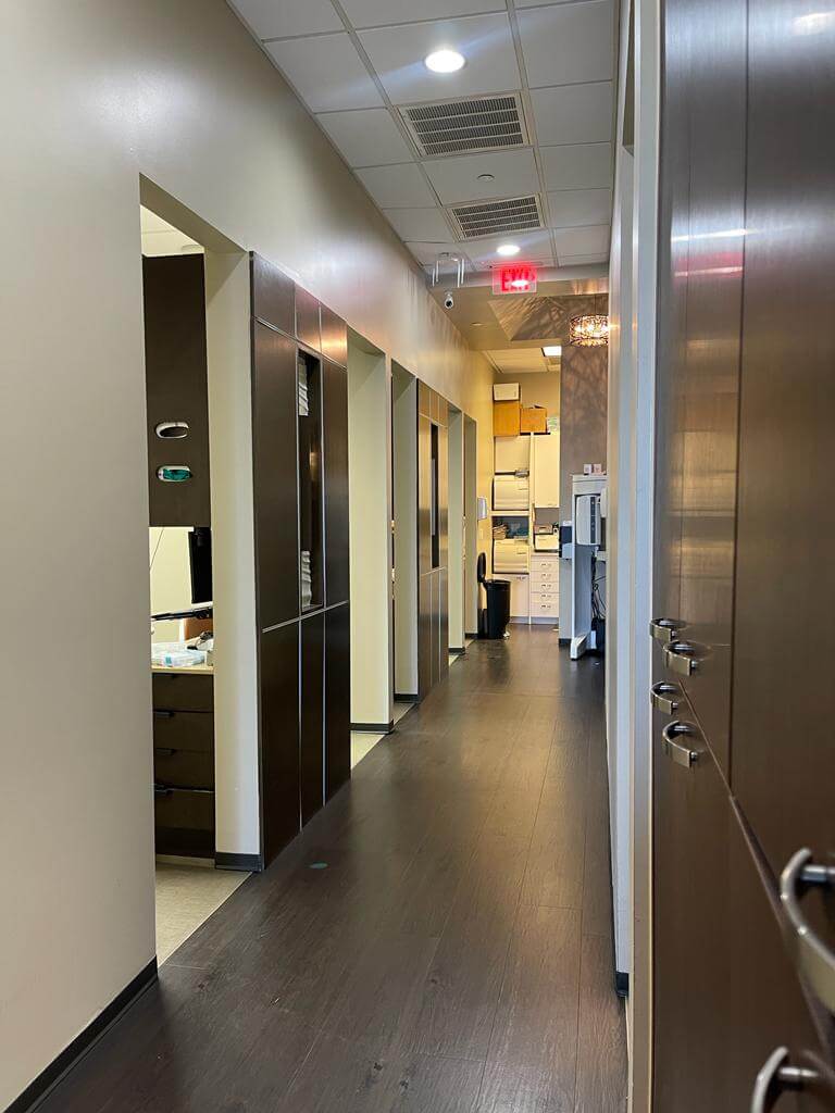 Hanna Dental Implant Center photo 5