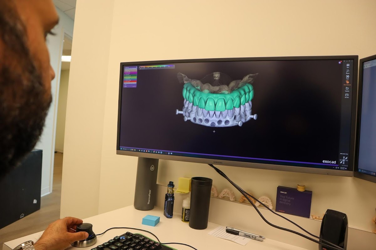 Dental Implants Gps photo 2