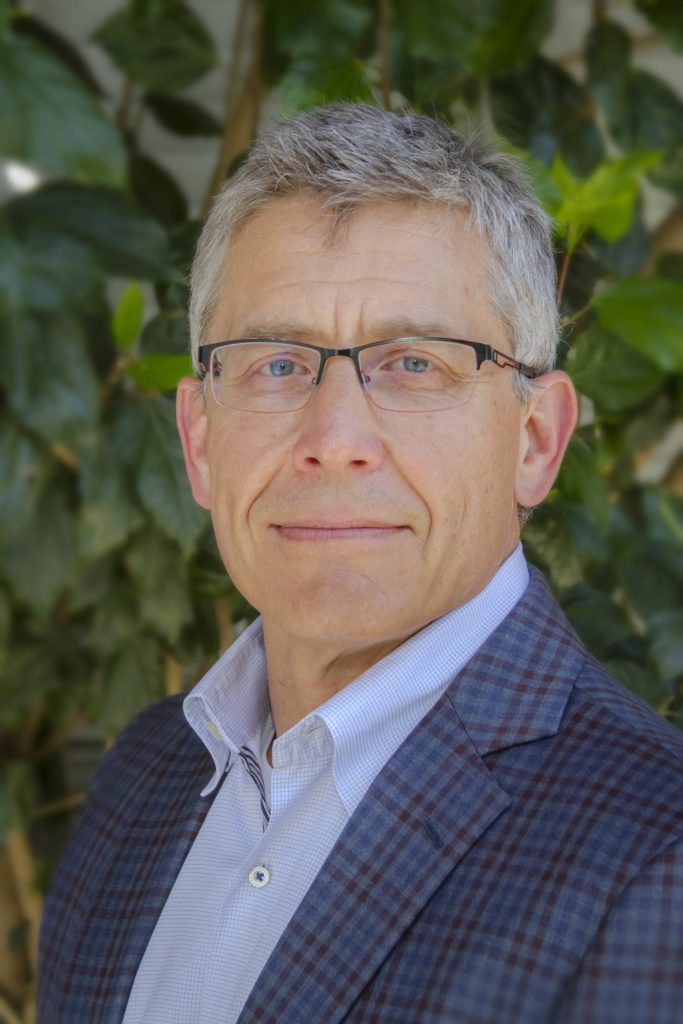Cej Dentistry: Curtis E. Jansen, Dds photo 4