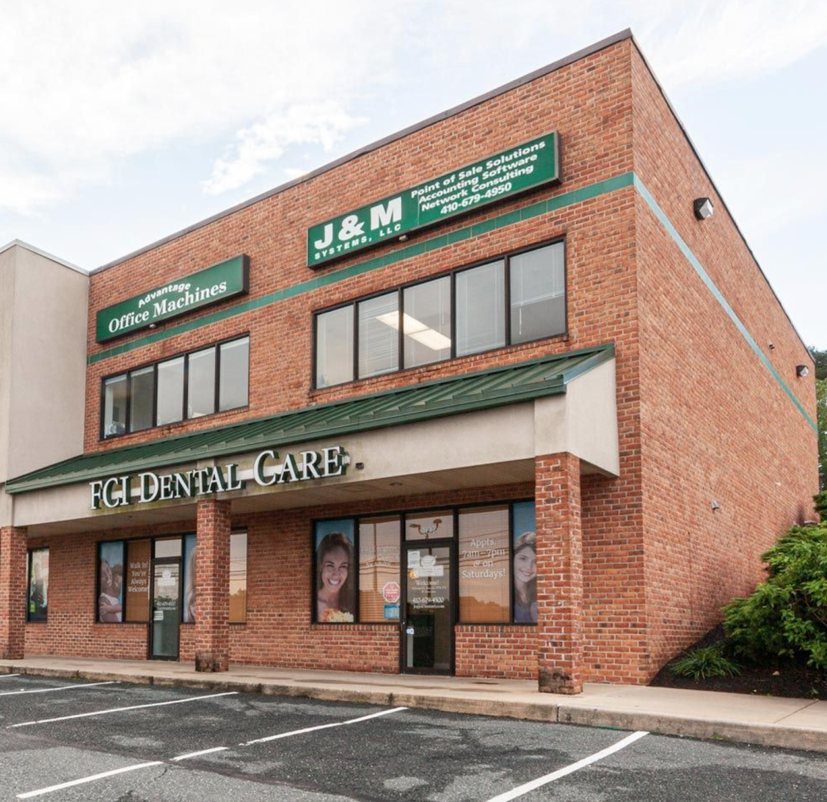 Family, Cosmetic & Implant Dental Care photo 4