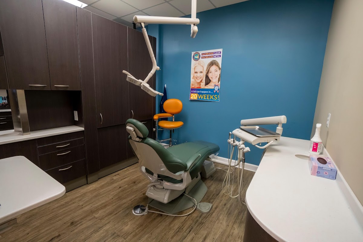 Family, Cosmetic & Implant Dental Care photo 5