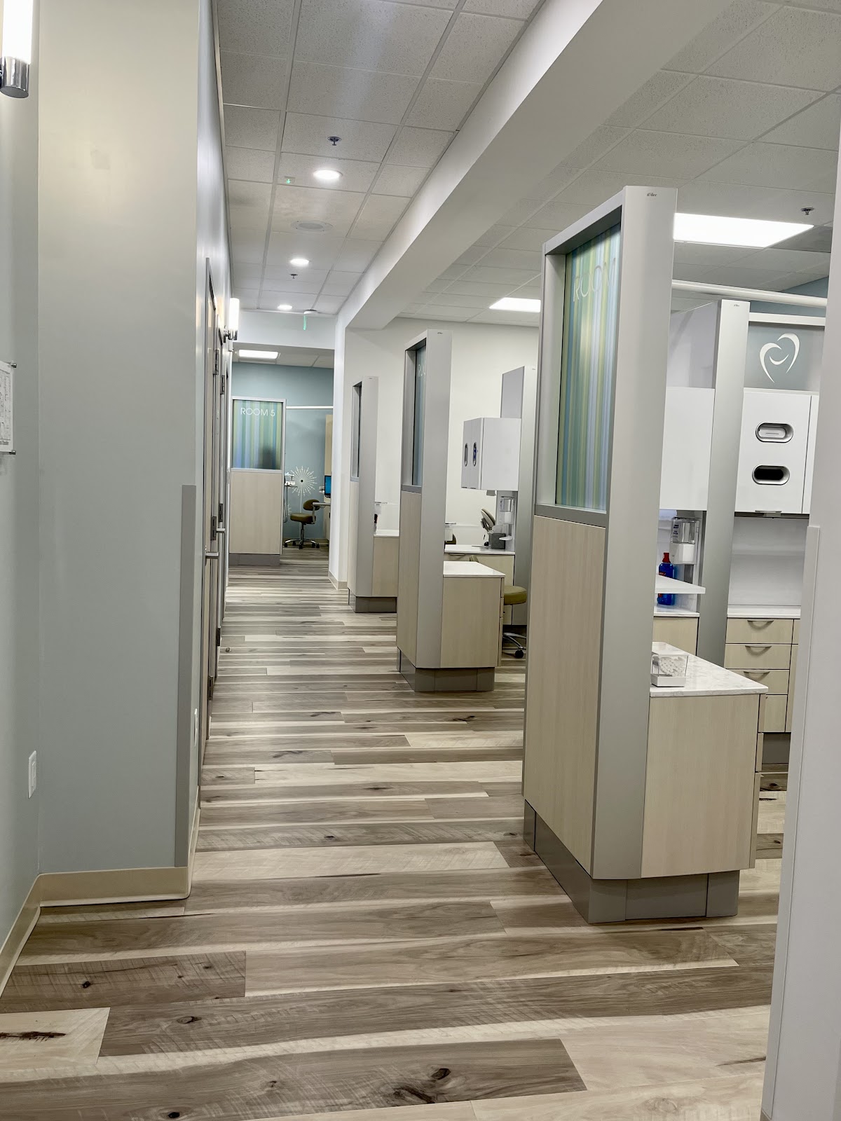 Aspire Dental & Implants - Chandler photo 1
