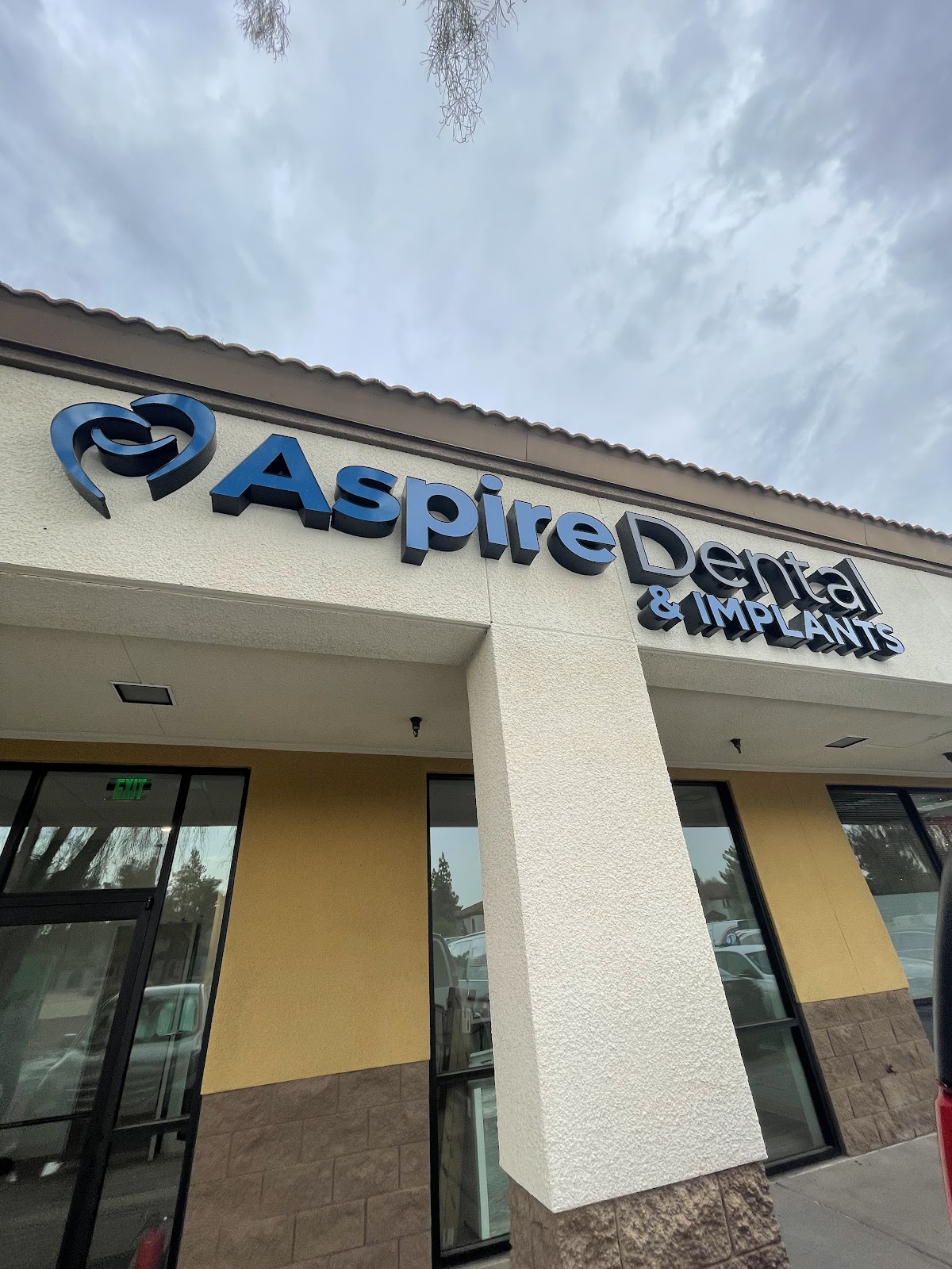 Aspire Dental & Implants - Chandler photo 3