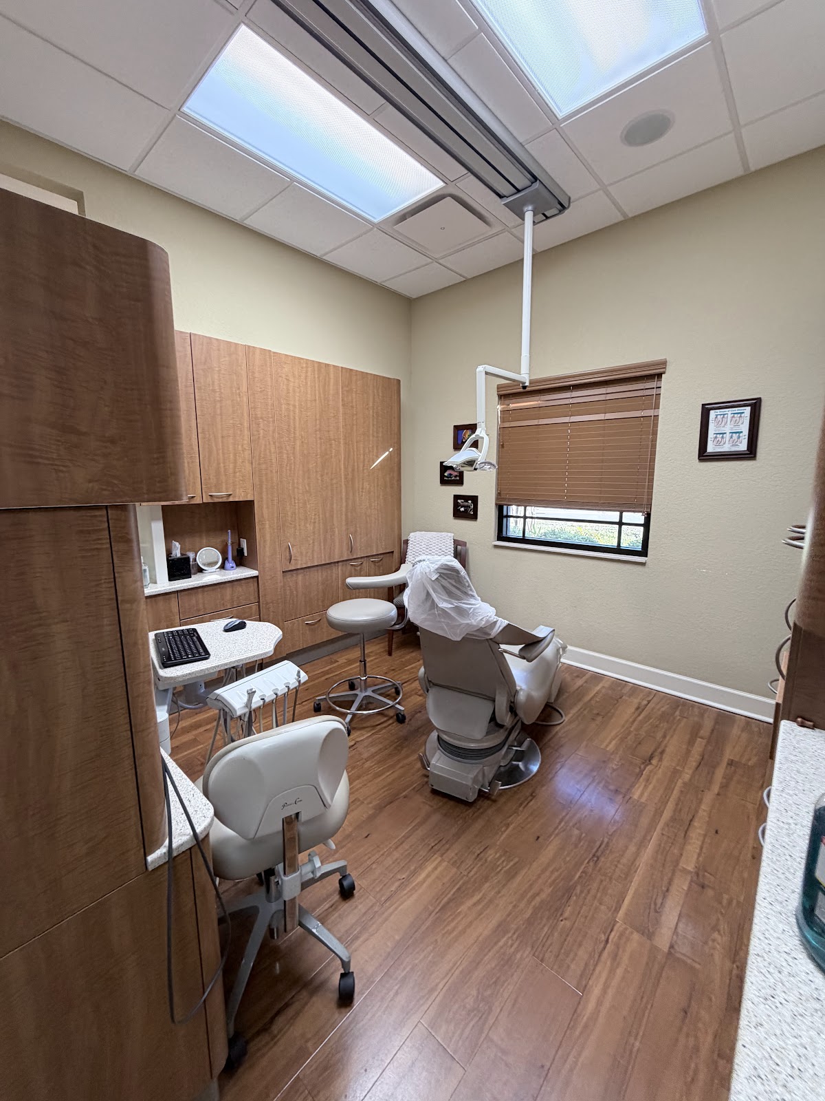 Periodontal & Implant Specialists photo 5