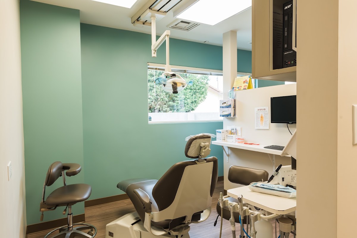 Zak Dental - Downey photo 3