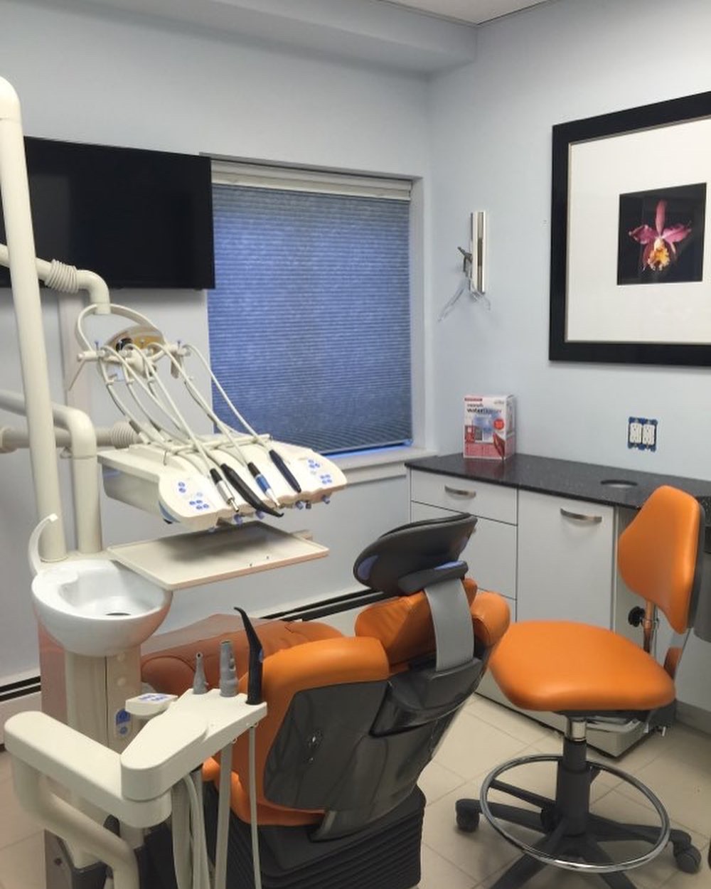 Advanced Cosmetic & Implant Dentistry photo 3