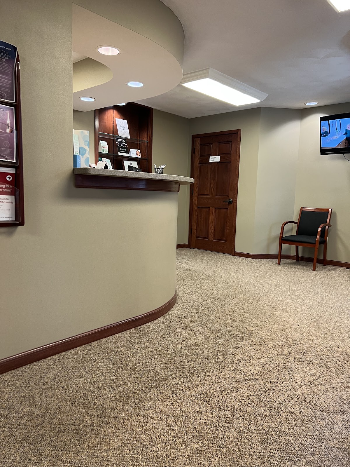 Midwest Dental - Rockford photo 1