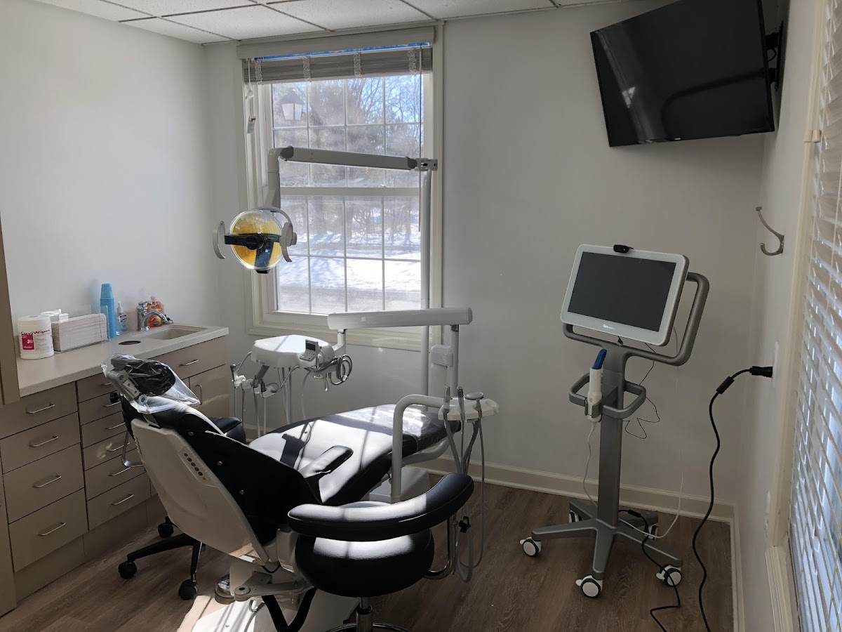 Detroit Dentist Dentures & Implants photo 3