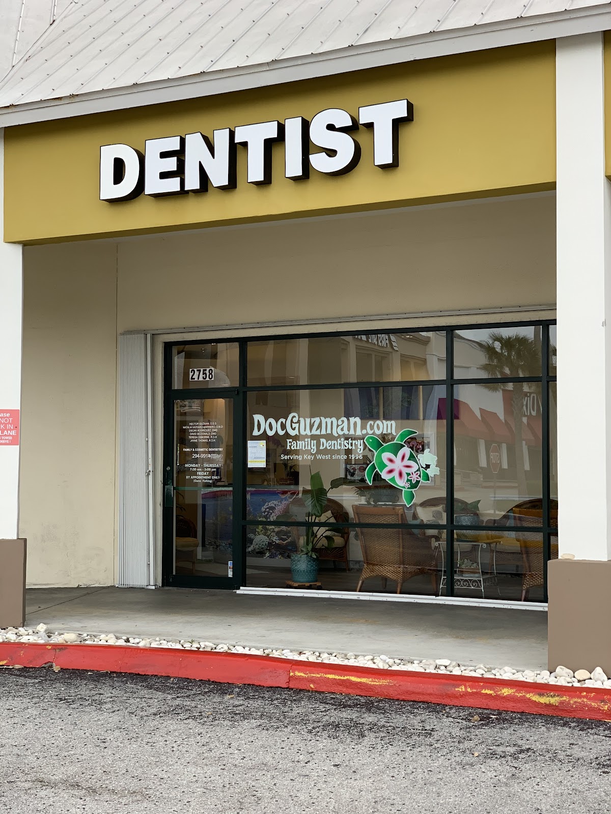 Hector Guzman Dental Office photo 4