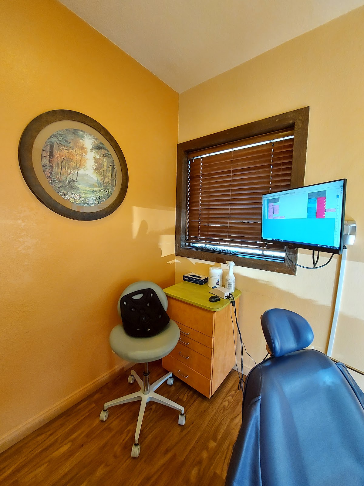 Dental Implant Institute photo 2