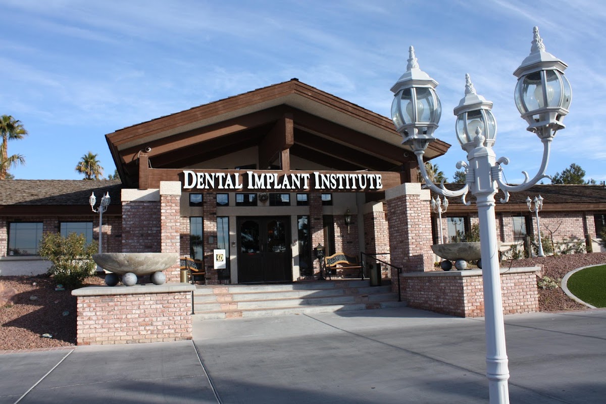 Dental Implant Institute photo 3