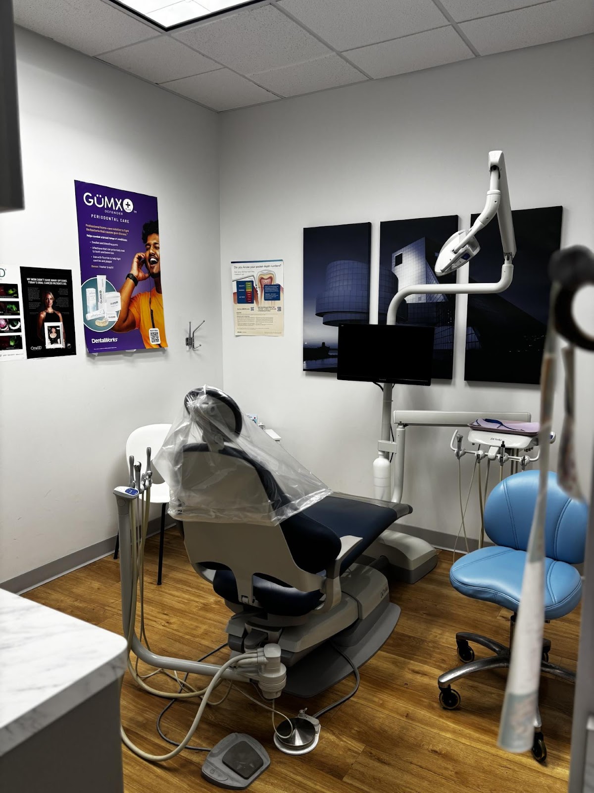 Dentalworks & Orthodontics Belden Plaza photo 3