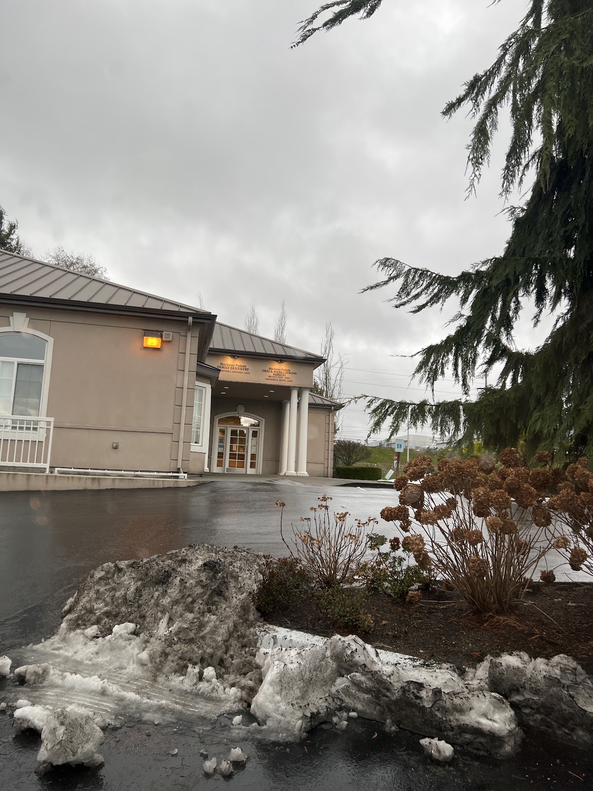 Harbour Pointe Oral and Maxillofacial and Advanced Implant Surgery photo 1