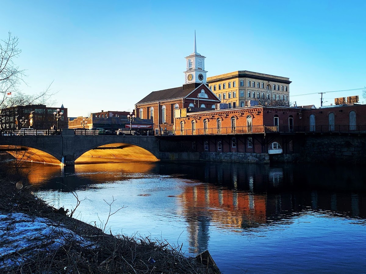 Nashua Riverfront Dentistry: Franklyn Liberatore, D.M.D. photo 1