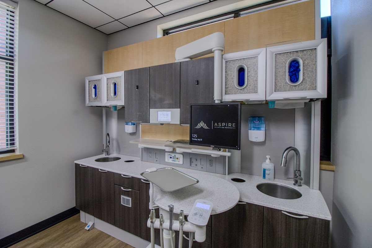 Aspire Implants and Periodontics photo 3